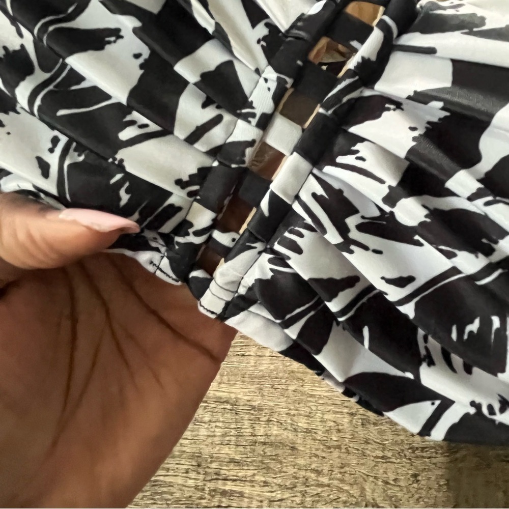 Lane BRYANT SWIM PALM LEAVES STRAPPY UNDERWIRE BIKINI TOP/BOTTOM SZ 44DD/16 - Picture 7 of 13